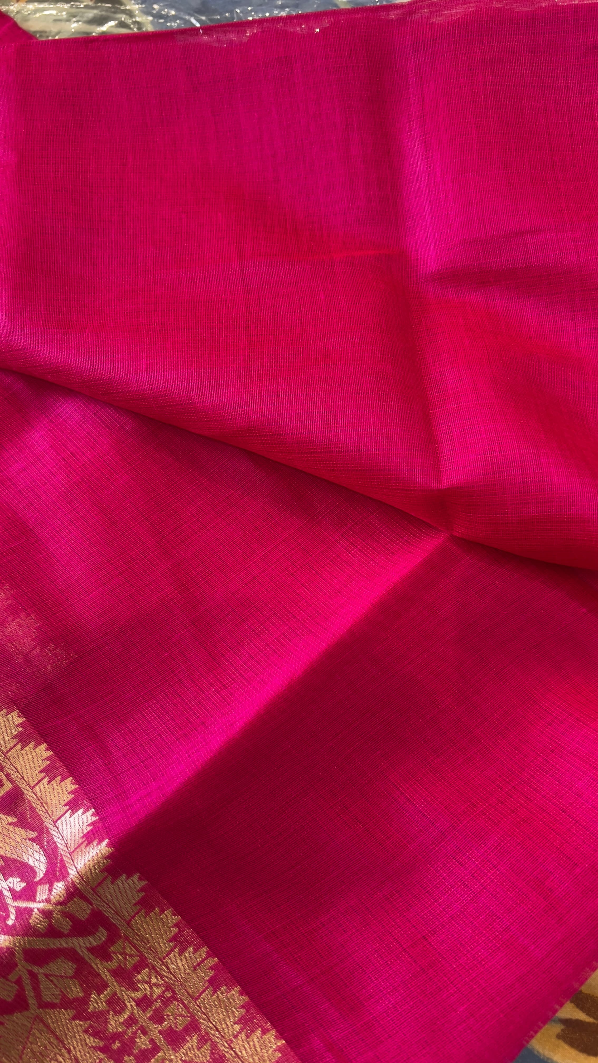 Kora Silk · close-up