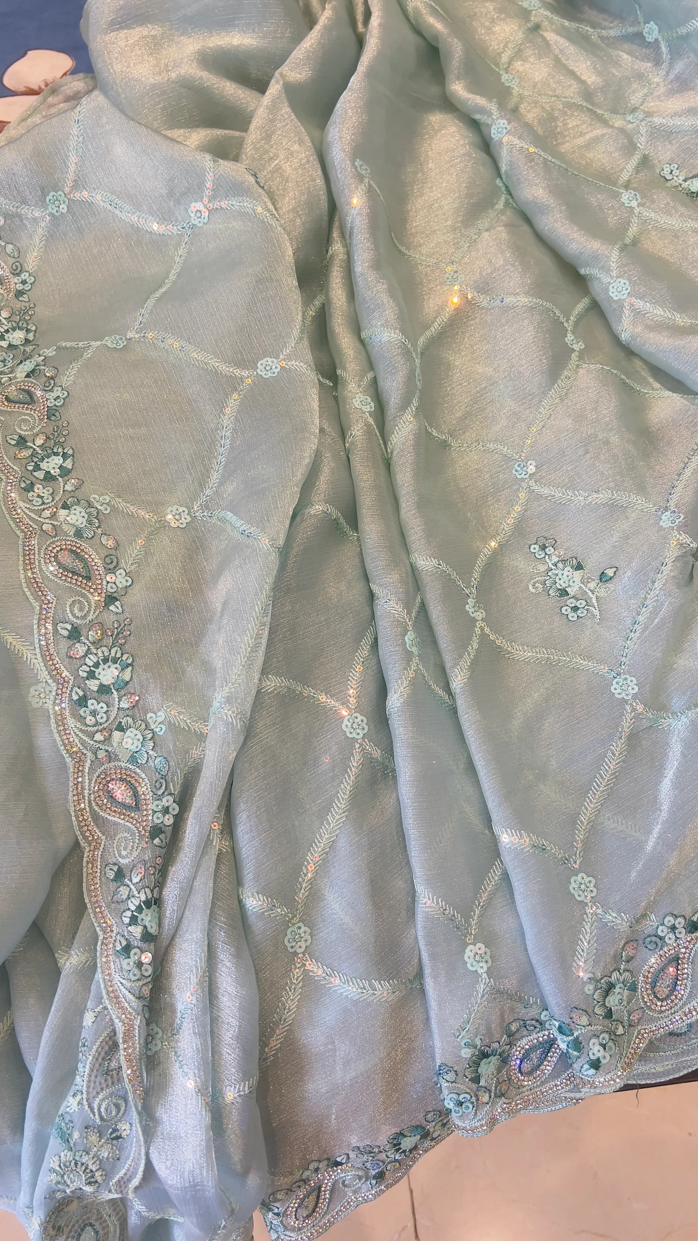 Block-printed border detail