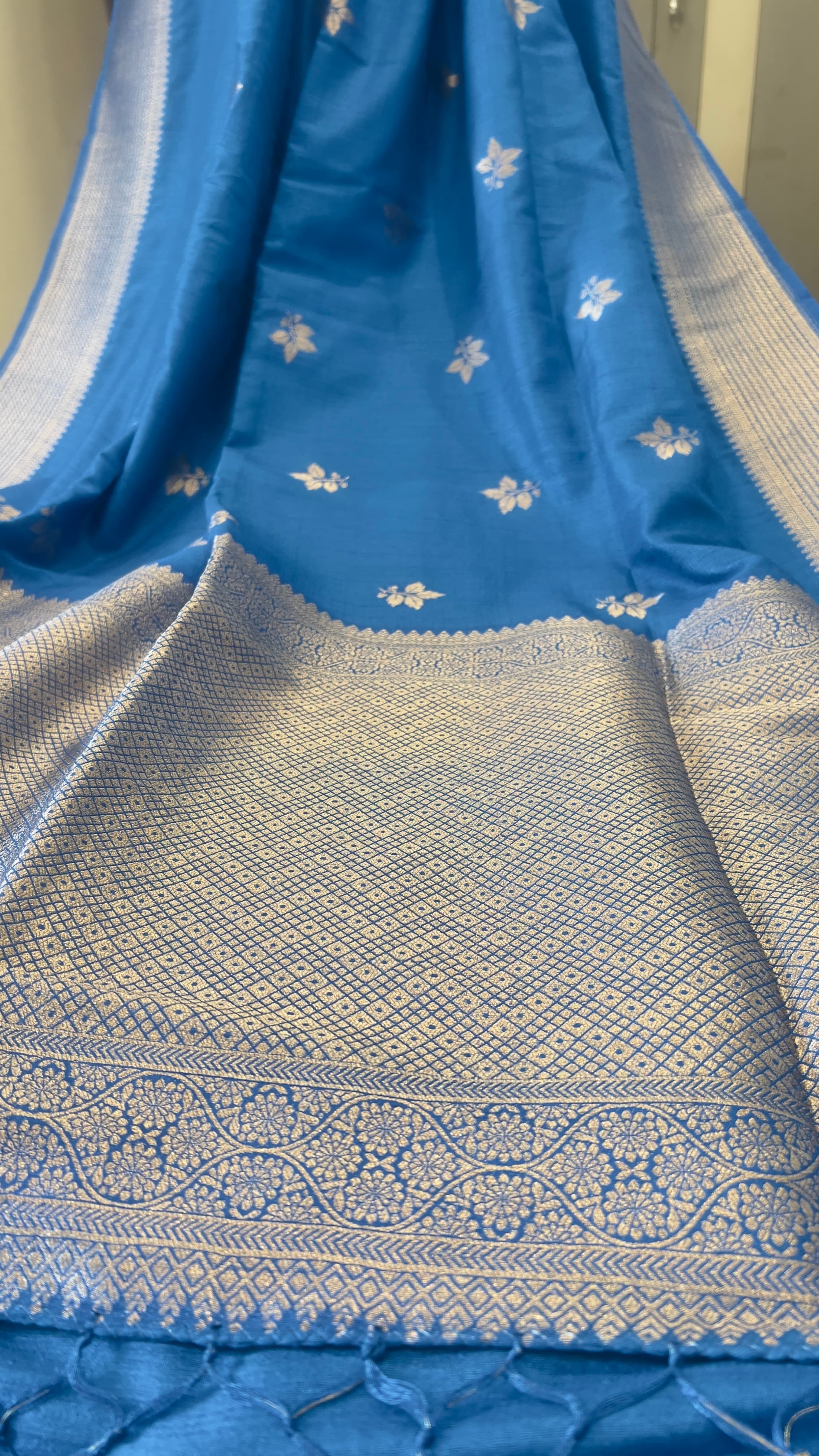 Matka Silk · weave detail